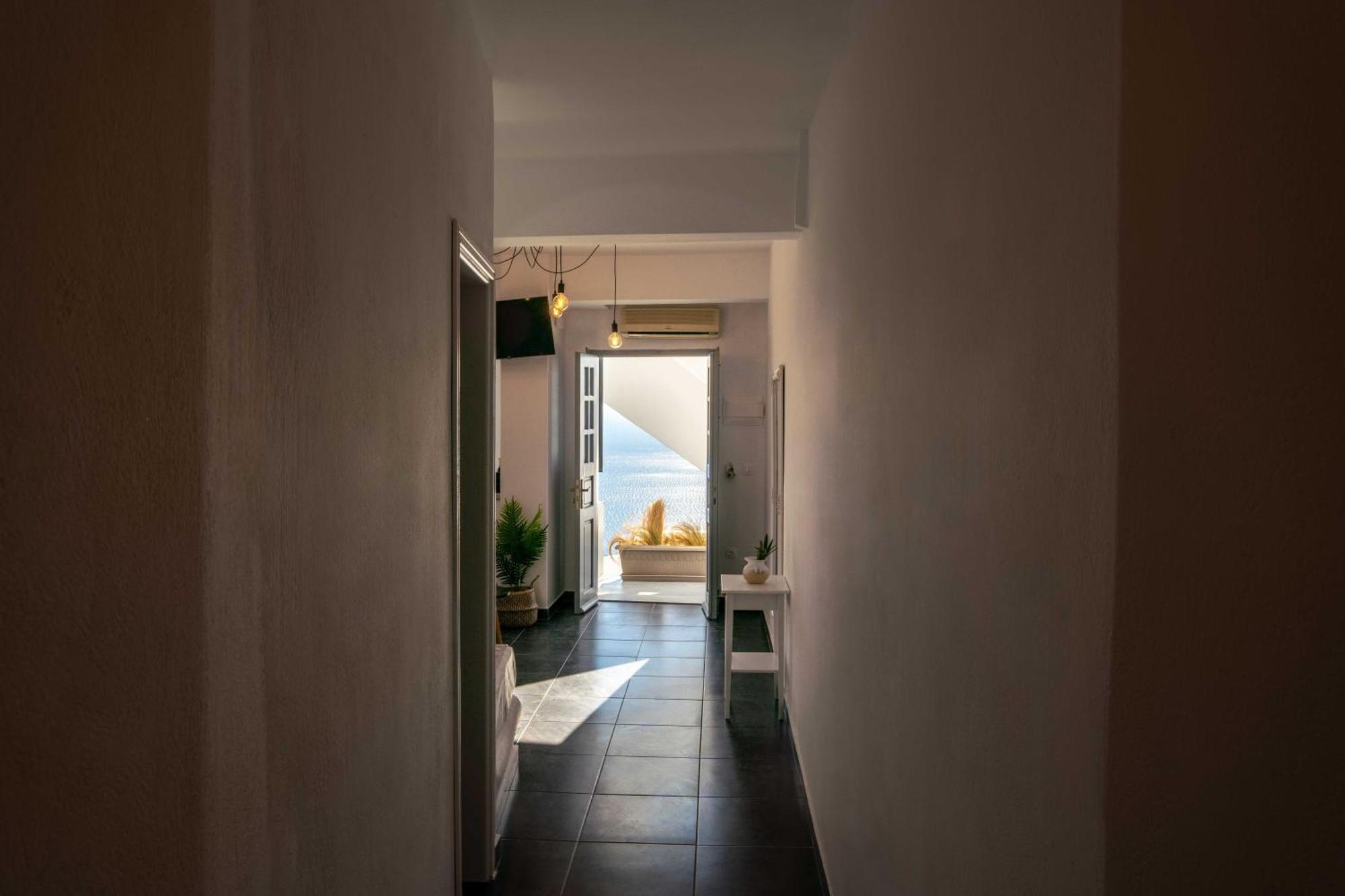 La Roka, Cliffside Memories Bed & Breakfast อิเมโรวิยอน ภายนอก รูปภาพ