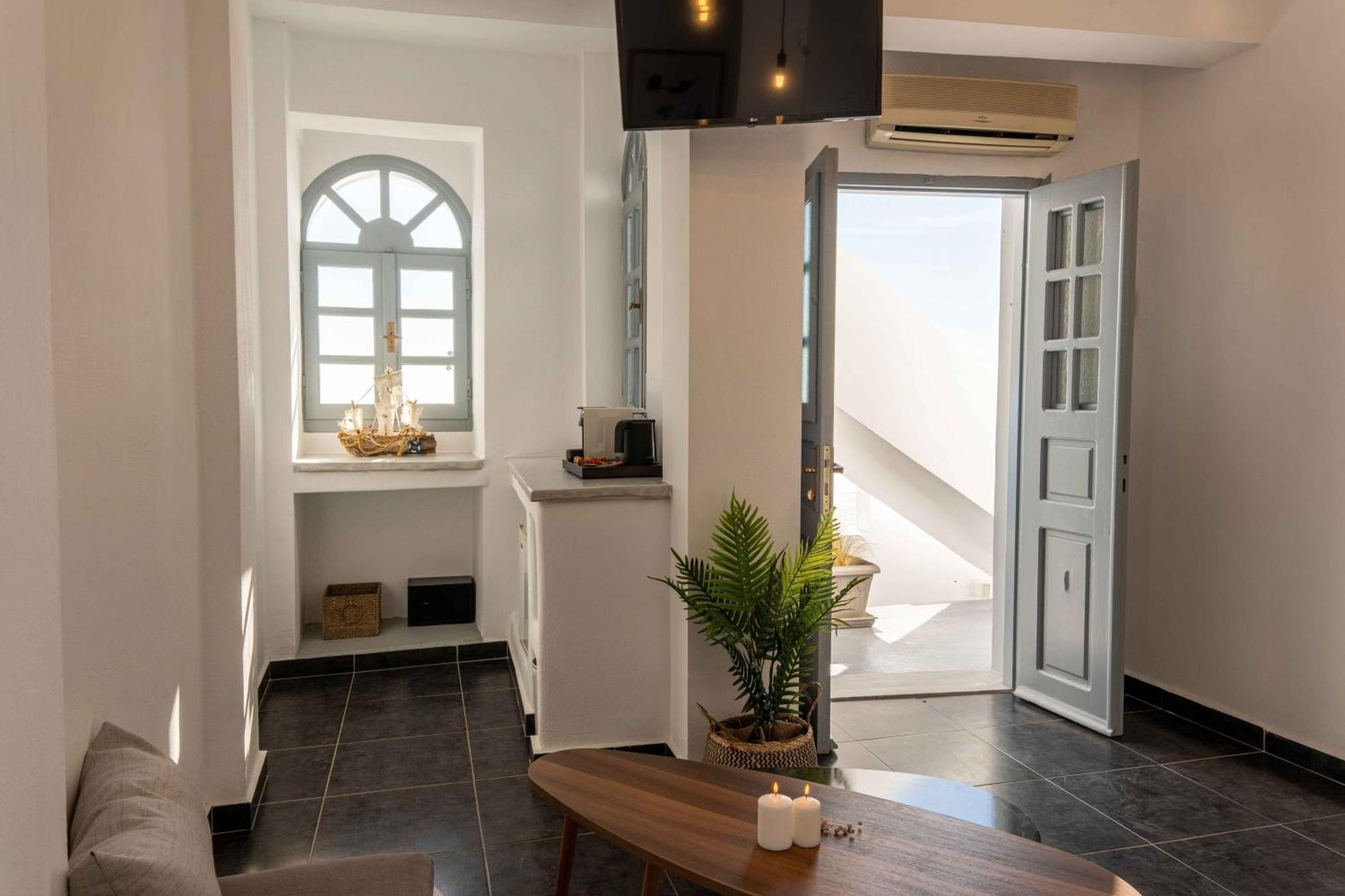 La Roka, Cliffside Memories Bed & Breakfast อิเมโรวิยอน ภายนอก รูปภาพ